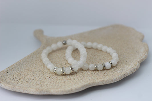Bracelet Enfant en Pierre de Lune - L’Éclat Magique pour Petites Étoiles
